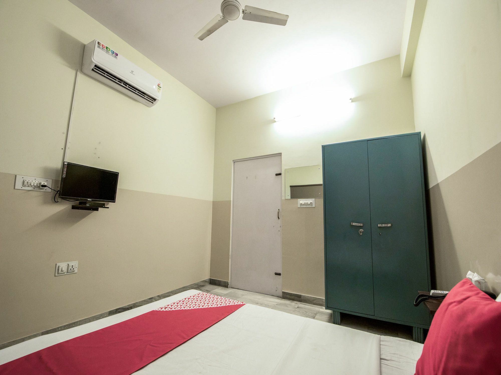 Oyo 13790 Hotel Satya Regency Jaipur Exteriör bild